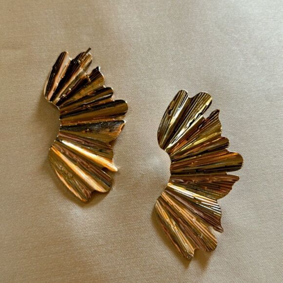 bohemian stud earrings A421 - Picture 3 of 4